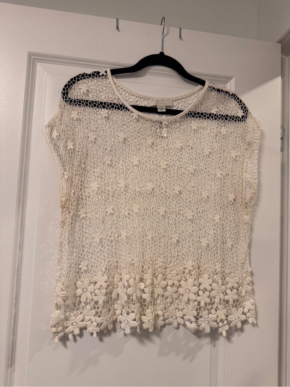 Plus Size Forever 21 Ivory Crochet Floral-Hem Top